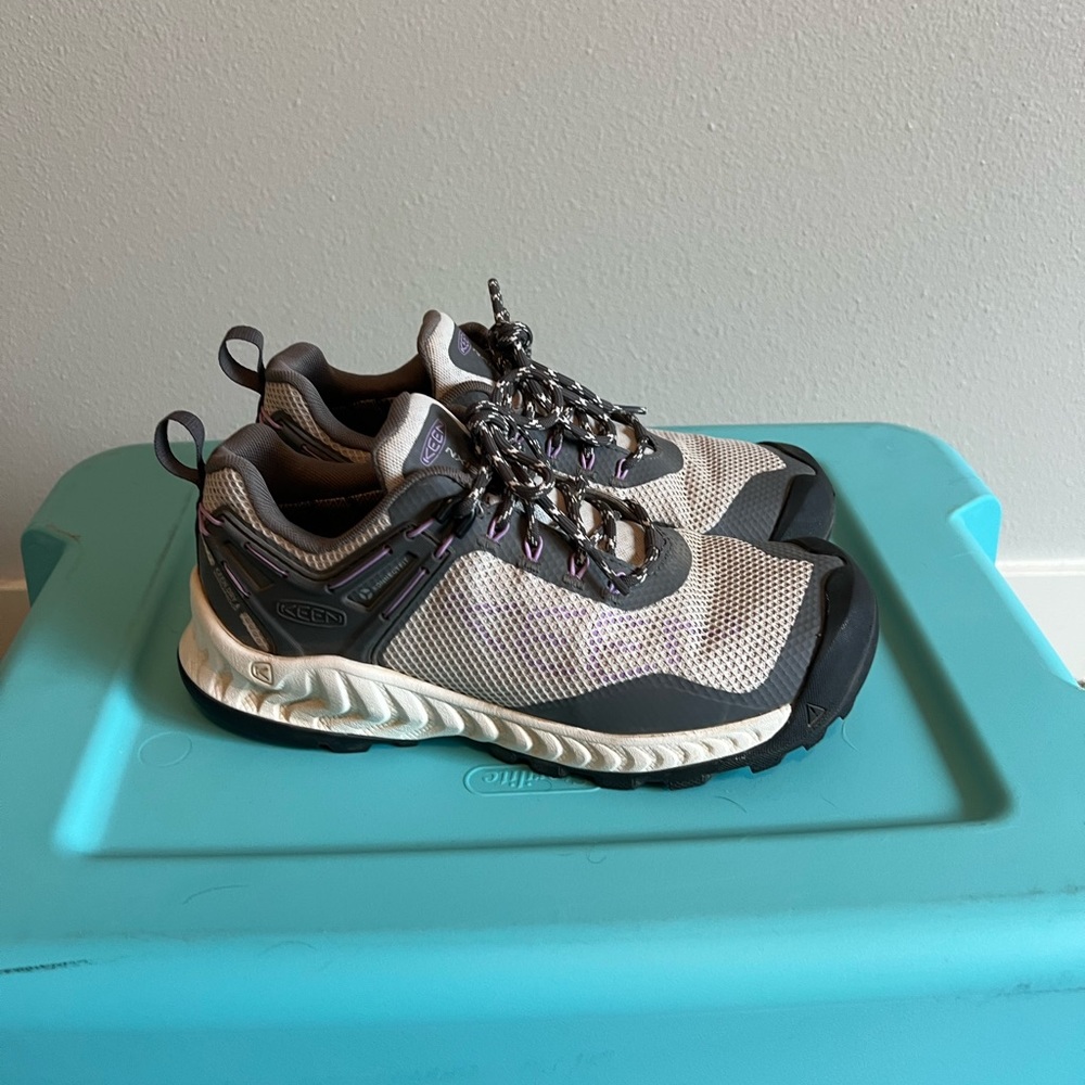 Hiking shoes